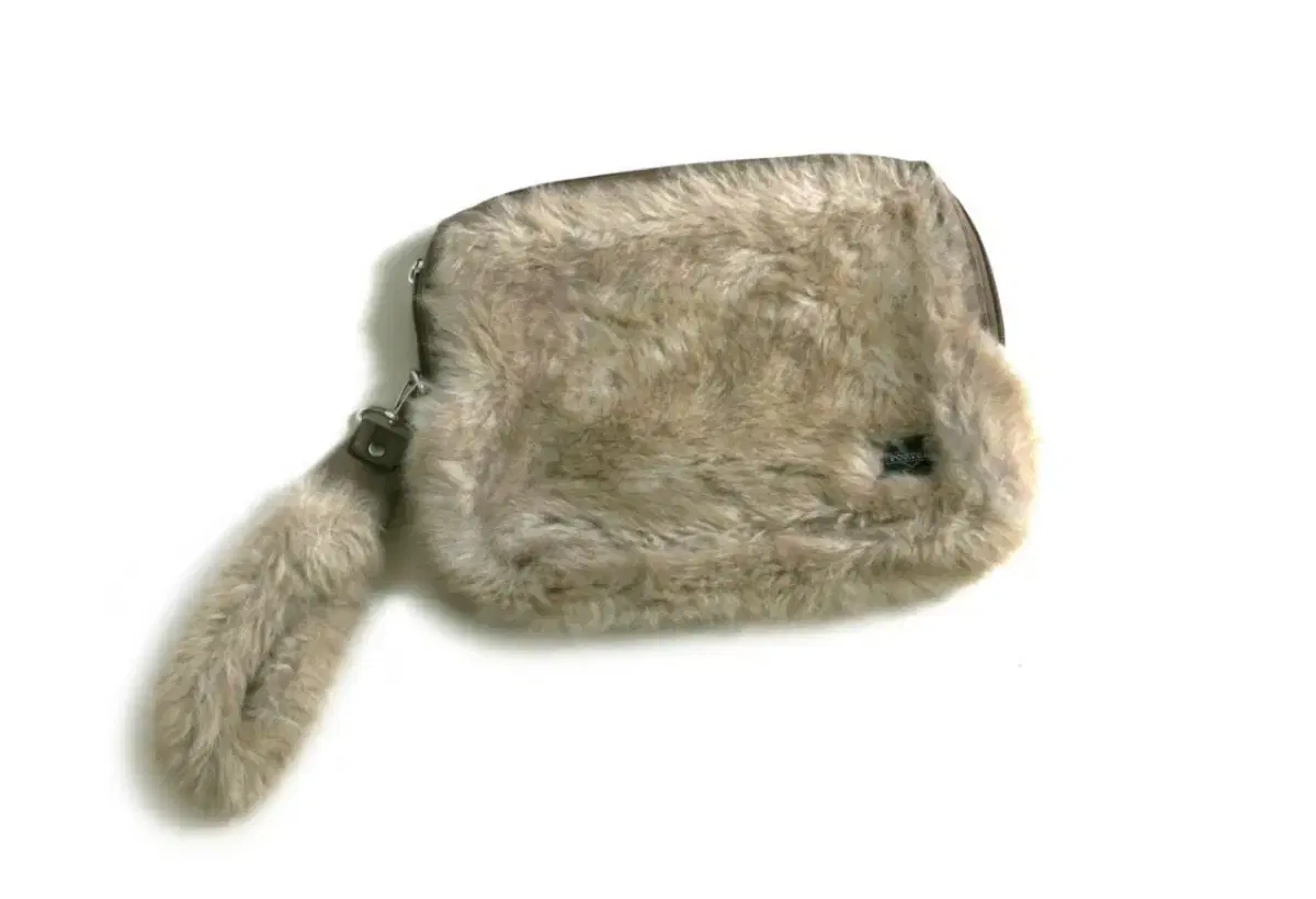 포터 퍼 파우치 백 porter faux fur pouch bag